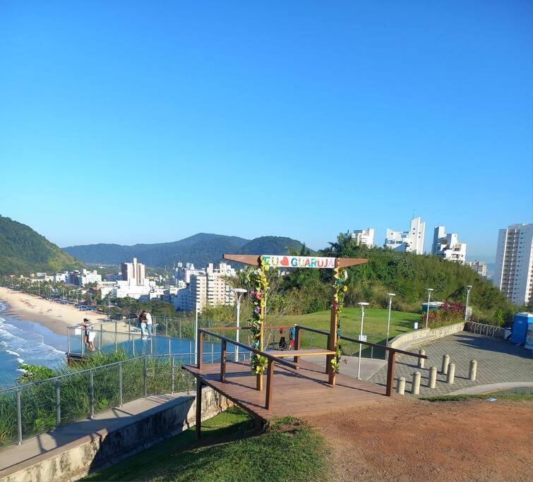 Apto Praia Do Tombo Guarujá Buitenkant foto